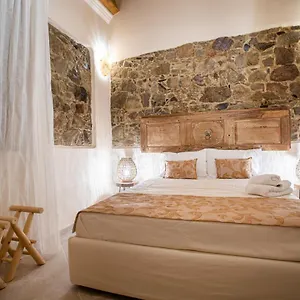 Moon's Tower Suite&rooms Portoscuso